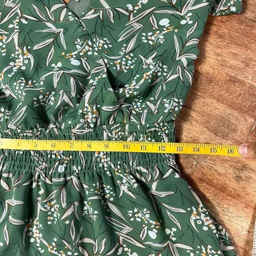 Lush Wrap Top Flutter Sleeve Midi Dres Womens S Sage Green‎ Floral Tiered Ruffle
